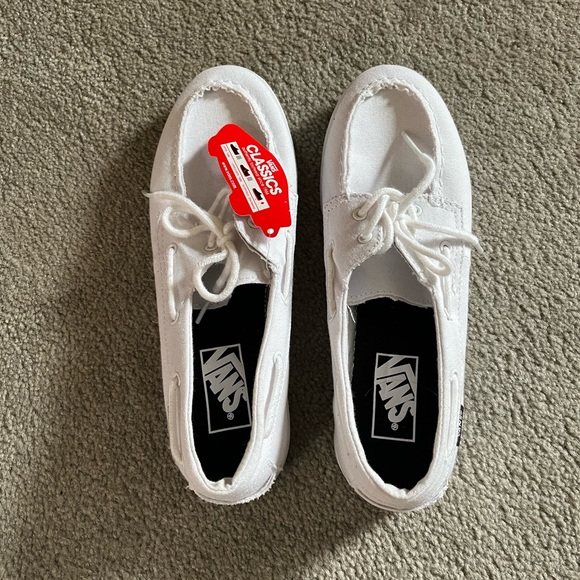 New - White Vans size 8W, 6.5M - Picture 5 of 5
